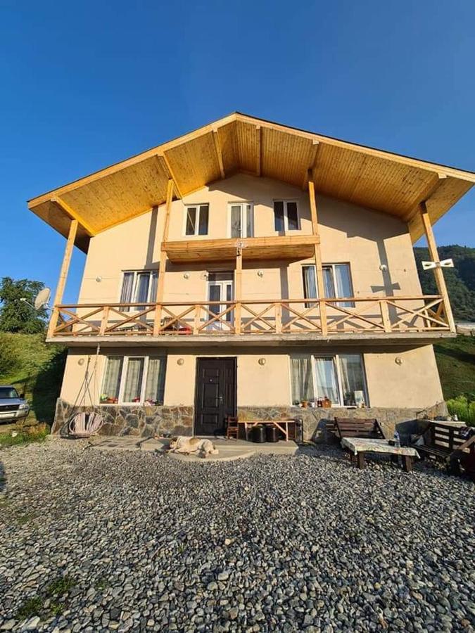 Tetne Qor Guesthouse Mestia Exteriér fotografie