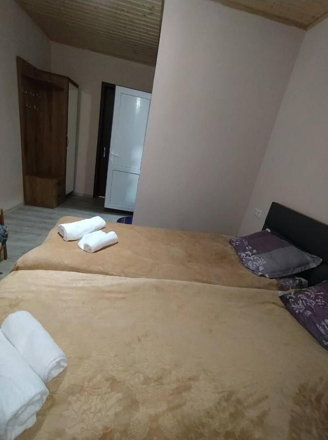 Tetne Qor Guesthouse Mestia Exteriér fotografie
